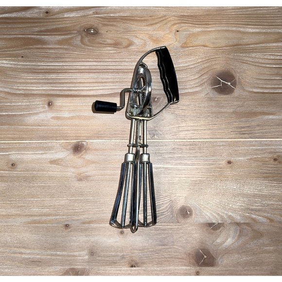 Vintage Retro Hand Held Stainless Steel Mixer Egg Beater With Black Handle - Picture 2 of 4